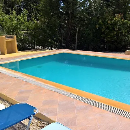 Petroula Valsamata