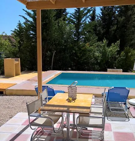 Petroula * Valsamata